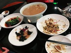 -皇城根·烤鸭·鱼头·家常菜(欧亚大观乐活城店)