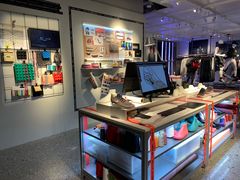-NIKE品牌体验店(南京东路店)