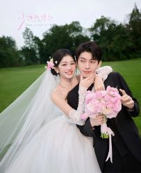 -雅云婚纱摄影工作室旗舰店