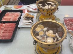 -丽江庭院·云南野生菌·海鲜火锅(鼓楼四合院店)