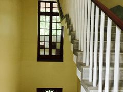 -香港大学