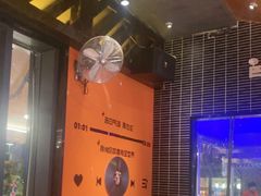 -威记烧嘢·南宁烧烤·超级生牛(绿地店)