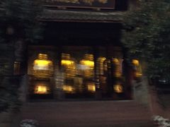-峨眉山报国寺