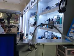 -百机汇精品二手手机维修(七宝店)