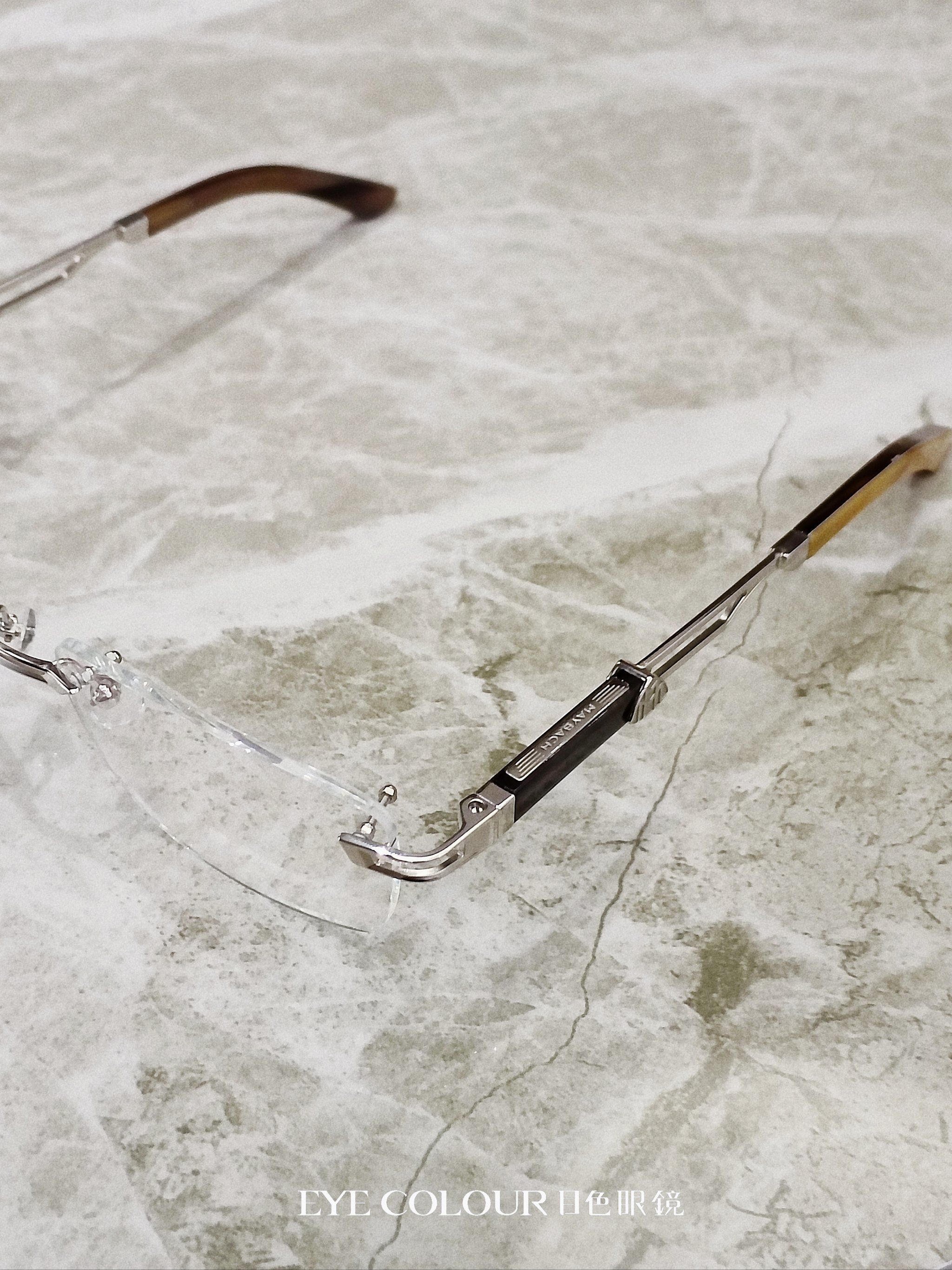 迈巴赫无框牛角眼镜