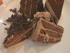 -皇朝万鑫自助餐厅