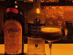 -城墙外BAR