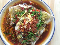 剁椒鱼（脘鱼胖头鱼都可）-瑶河山里菜