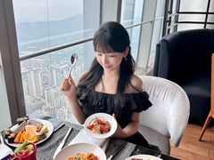 -云端西餐厅(南宁龙光那莲豪华精选酒店)