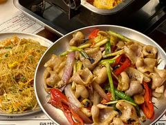 -后街佬·炭火鲜鱼杂(南城店)