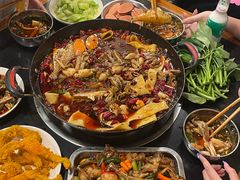 -鸿顺老铁锅美蛙鱼府(解放碑店)