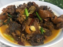 啤酒鸭-瑞丰园庭院餐厅·白族传统家常菜