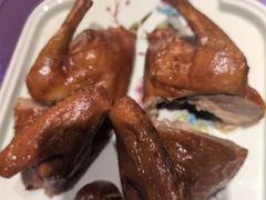烟熏乳鸽-惠食佳·朱雀(东方商厦店)