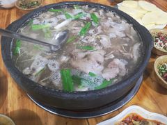 -曹记正宗花江狗肉(雅沐园店)