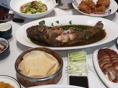 -梅利汴京烤鸭•开封豫菜地标店(东大街店)