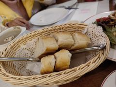 餐前法国面包及黄油-Entrecôte 法国牛扒馆(保利·时光里店)