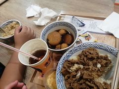 -吉野家(京北大世界店)