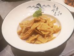 -石砰渔港·海鲜楼