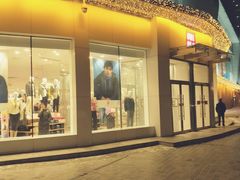 -优衣库(哈尔滨乐松广场店)