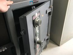 -陈师傅修车开锁补胎洗车汽车保养救援(五台山路店)
