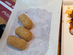 -小三峡食府(西五路店)