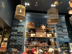 -九又四分之三站台哈利波特商店