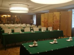 -南京双门楼宾馆(盐仓桥地铁站阅江楼店)