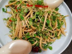 -西部马华清真兰州牛肉面·烧烤夜市(关东店)