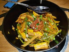 精选肋排焖面-金豆角砂锅焖面(安贞店)
