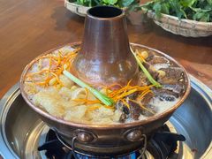 -岳记兴隆·青城腊排铜火锅(融创店)
