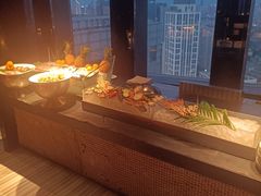 -唐拉雅秀酒店-西锦汇空中BBQ·思创餐厅
