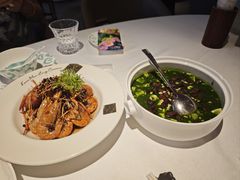 黑白胡味油爆罗氏虾-桂满陇·海市蜃楼·黑金(国金店)