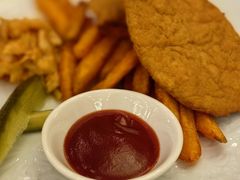 炸猪排配时蔬-莫斯科餐厅