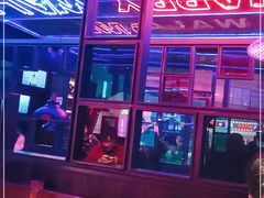 -蛙来哒(华隆步步高店)