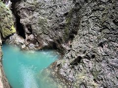 -龙水峡地缝景区