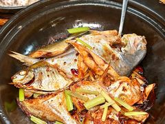 -荣基四海一家·家常菜·海鲜大排档(新安店)