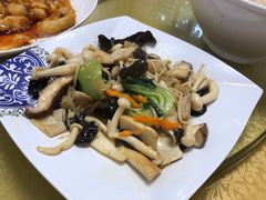 -惠爱餐厅