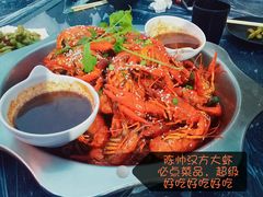 -陈帅夜排档·龙虾·炒菜·烤串(世茂店)