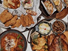 -露露家咖啡店