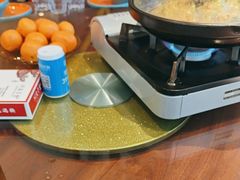 -川流不息·地道川菜·小龙虾(松东路店)