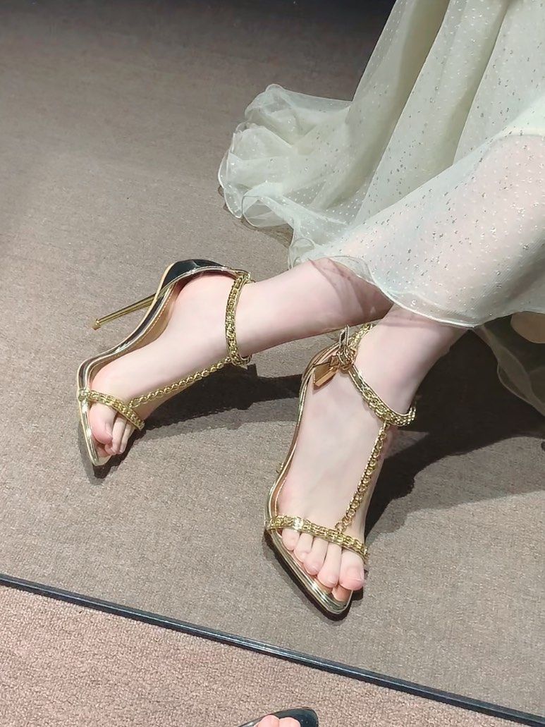 穿高跟鞋就是为了当优雅气质的大女人呀