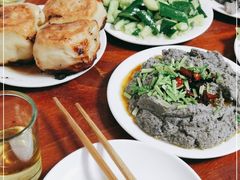 -宝瑞门钉肉饼店