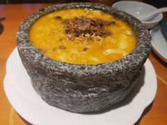 -菌自由丨野生菌火锅特色庭院餐厅(丽江古城店)