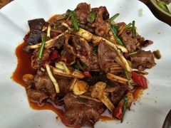 -周记翘脚牛肉