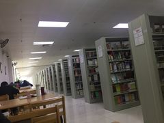 -增城图书馆(荔景大道辅路店)