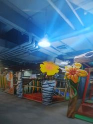 -玩元素·家庭游乐成长中心(香格里拉店)