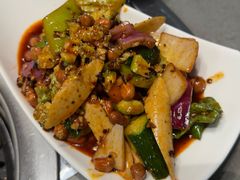 红岸大拌菜-红岸碳烤齐齐哈尔原味生态烤肉