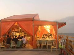 -沈家门海鲜夜排档(东港店)