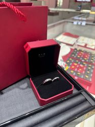 -周大福CHOW TAI FOOK(浦东八佰伴店)