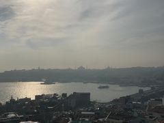 -加拉达石塔